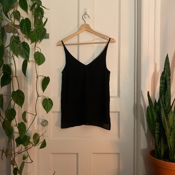 Black Lined Chiffon Tank - Picture 2 of 8